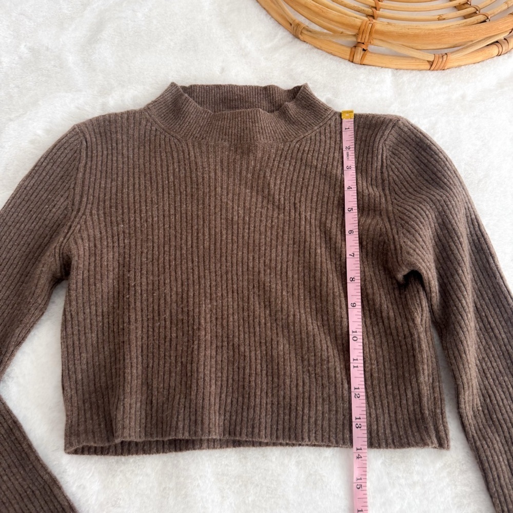The Andamane Enny Cropped Sweater Ribbed Wool Cashmere Brown - Picture 13 of 14